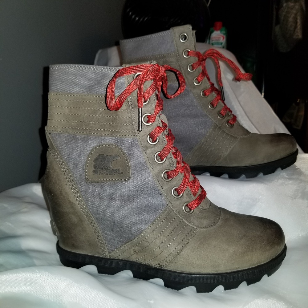 Sorel Joan Of‎ Arctic Lexie Wedge Bootie Waterproof Women size 9